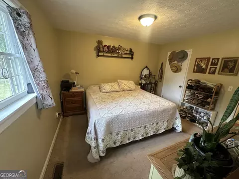 Bedroom - 183 Garrison Rd, Cornelia, GA 30531 photo 1 of 4
