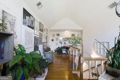 Entry Way - 2221 Brush Creek Dr, Colbert, GA 30628 photo 5 of 7