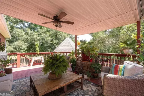 Exterior - 2221 Brush Creek Dr, Colbert, GA 30628 photo 23 of 33