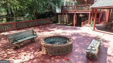Exterior - 2221 Brush Creek Dr, Colbert, GA 30628 photo 3 of 33