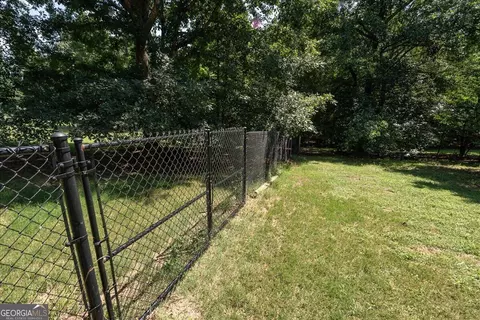 Exterior - 2221 Brush Creek Dr, Colbert, GA 30628 photo 32 of 33