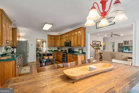 Kitchen - 2221 Brush Creek Dr, Colbert, GA 30628 photo 7 of 7