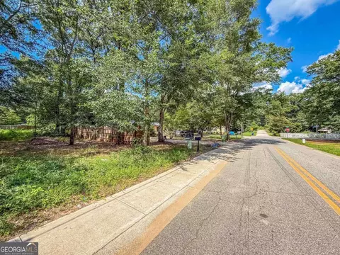 1013 Davis St, Monroe, GA 30655 photo 6