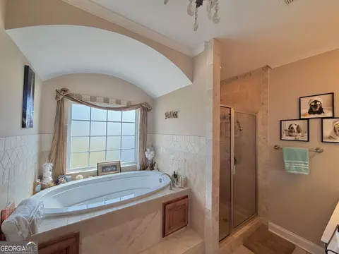 Bath - 211 Broad Meadows Rd, Dublin, GA 31021 photo 2 of 5
