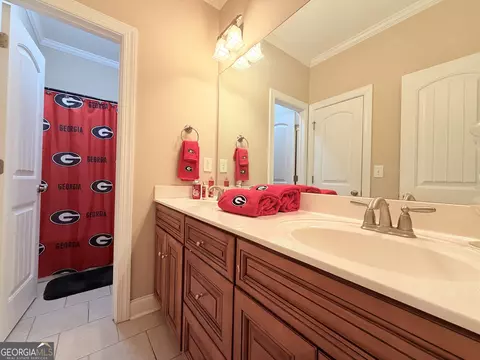 Bath - 211 Broad Meadows Rd, Dublin, GA 31021 photo 4 of 5