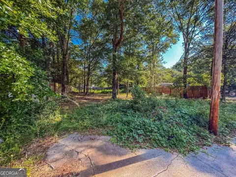 1015 Davis St, Monroe, GA 30655 photo 6
