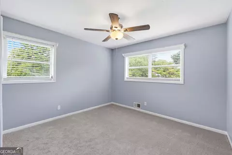 Bedroom - 30 Rosedale St, Toccoa, GA 30577 photo 7 of 8