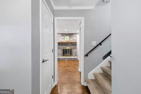Entry Way - 30 Rosedale St, Toccoa, GA 30577 photo 3 of 5