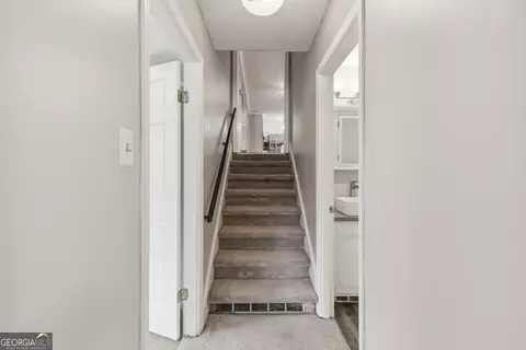 Entry Way - 30 Rosedale St, Toccoa, GA 30577 photo 2 of 5