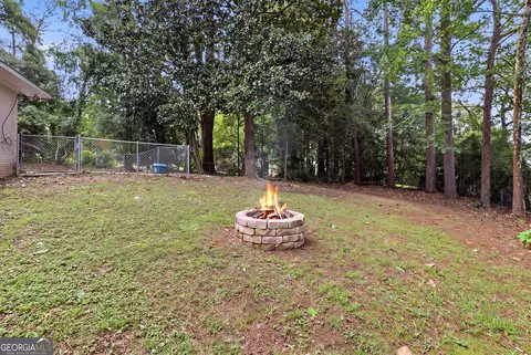 Exterior - 30 Rosedale St, Toccoa, GA 30577 photo 12 of 13