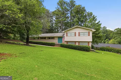 Exterior - 30 Rosedale St, Toccoa, GA 30577 photo 9 of 13