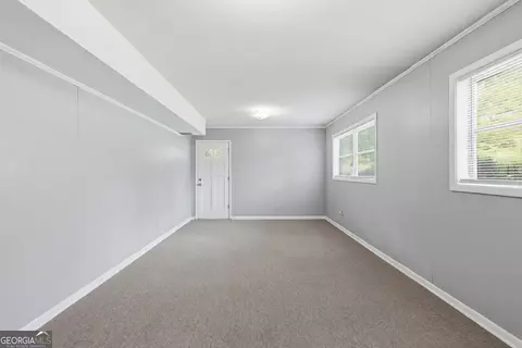 Living - 30 Rosedale St, Toccoa, GA 30577 photo 3 of 3