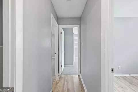Entry Way - 30 Rosedale St, Toccoa, GA 30577 photo 5 of 5