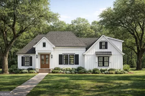 108 Maybird Dr, Kingsland, GA 31548
