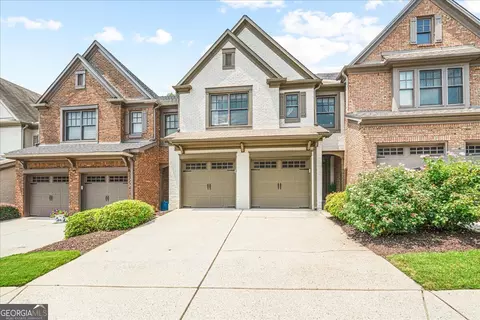 4977 Berkeley Oak Dr, Peachtree Corners, GA 30092