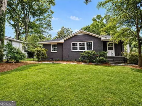 272 Cascade Dr NW, Marietta, GA 30064