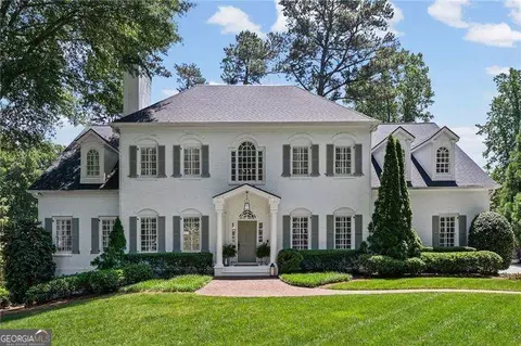 4371 Club Dr NE, Atlanta, GA 30319