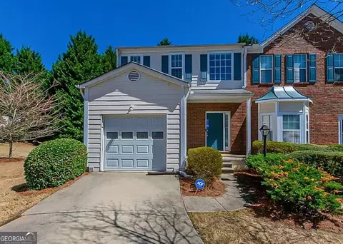 5252 Pinnacle Point Ct, Norcross, GA 30071