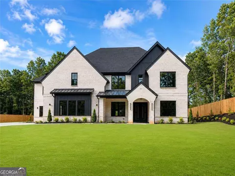 4776 Braselton Hwy, Hoschton, GA 30548