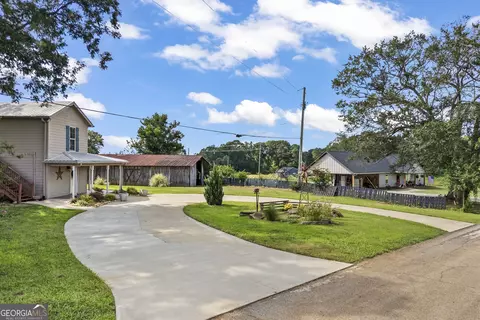 Exterior - 271 291 Farmer Ln, Carnesville, GA 30521 photo 5 of 15