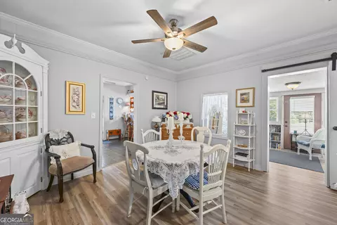 Dining - 271 291 Farmer Ln, Carnesville, GA 30521 photo 3 of 3