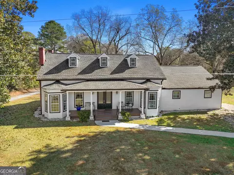 211 Cobb St, Palmetto, GA 30268