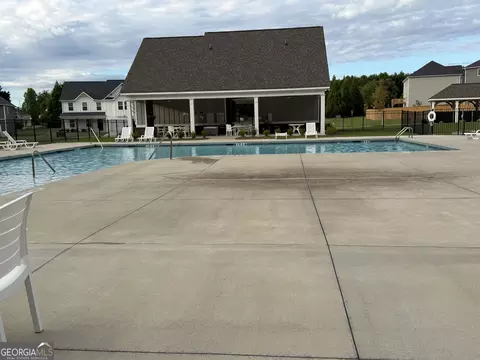 Exterior - 230 River Meadow Dr, Lagrange, GA 30241 photo 3 of 3