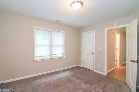 Bedroom - 3125 Rock Creek Dr, Rex, GA 30273 photo 3 of 6