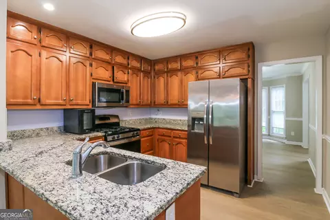 Kitchen - 3125 Rock Creek Dr, Rex, GA 30273 photo 2 of 2