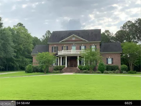 1217 Plantation Cir, Statesboro, GA 30458