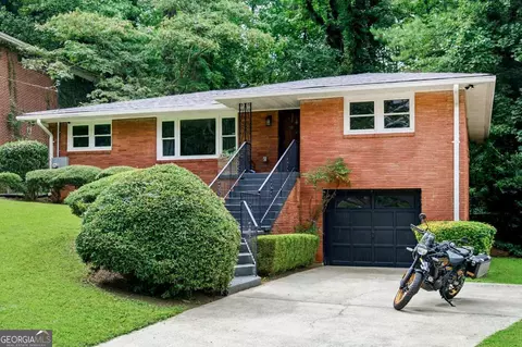 3028 Baker Ridge Dr NW, Atlanta, GA 30318