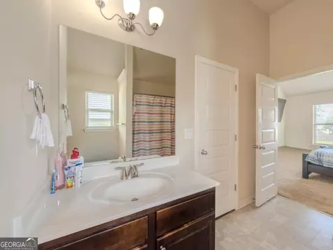 Bath - 45 Streamside Dr, Covington, GA 30016 photo 4 of 6