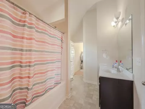 Bath - 45 Streamside Dr, Covington, GA 30016 photo 6 of 6