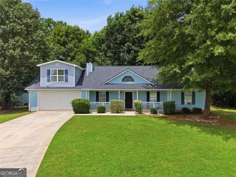 245 Cypress Dr, Covington, GA 30016