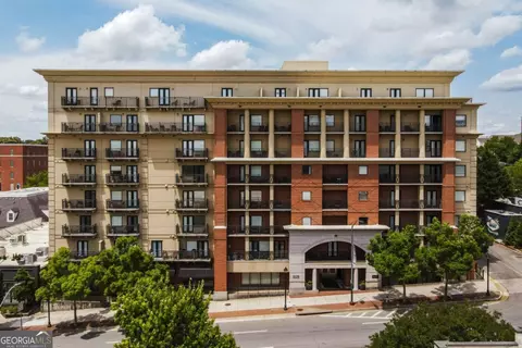 250 Broad St W #819, Athens, GA 30601