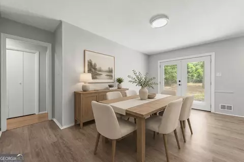 Dining - 3117 Eagle Rock Rd, Augusta, GA 30909 photo 1 of 1