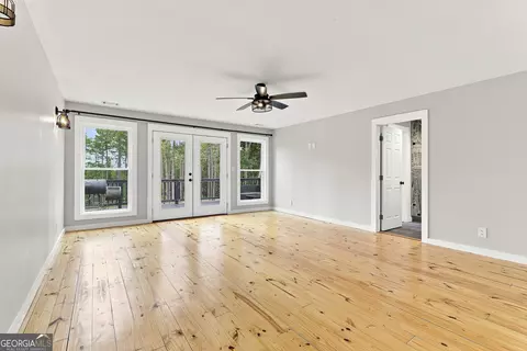 Living - 425 Ethridge Mill Rd, Milner, GA 30257 photo 2 of 2