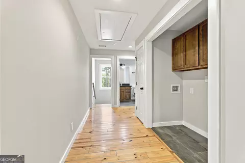 Entry Way - 425 Ethridge Mill Rd, Milner, GA 30257 photo 2 of 4