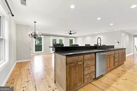 Kitchen - 425 Ethridge Mill Rd, Milner, GA 30257 photo 5 of 5