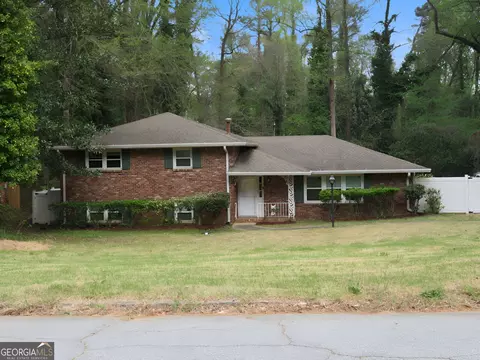 2705 Hayden Dr, East Point, GA 30344