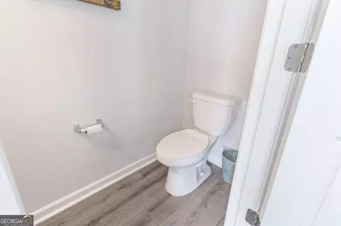 Bath - 208 Birch Way, Fairburn, GA 30213 photo 4 of 4