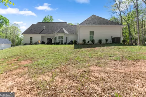 Exterior - 179 Prime Dr, Commerce, GA 30530 photo 6 of 10