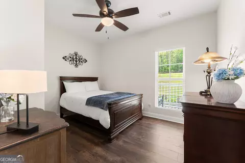Bedroom - 179 Prime Dr, Commerce, GA 30530 photo 4 of 8