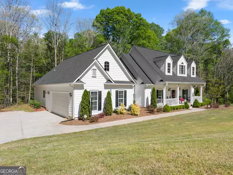 Exterior - 179 Prime Dr, Commerce, GA 30530 photo 3 of 10
