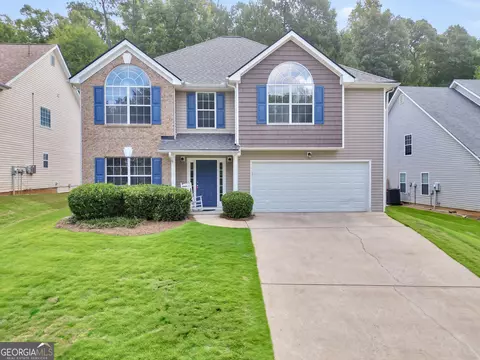 81 Saint Charles Pl, Sharpsburg, GA 30277