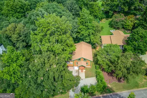 View/Area - 3938 Pointe N, Gainesville, GA 30506 photo 1 of 4