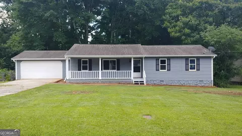 1118 Blazing Rdg, Lawrenceville, GA 30046