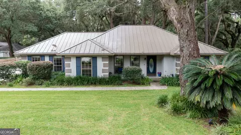 49 River Bend Dr, Saint Marys, GA 31558
