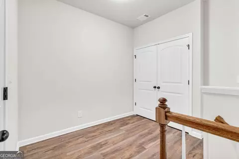 Entry Way - 850 Ash St, Canton, GA 30114 photo 7 of 8