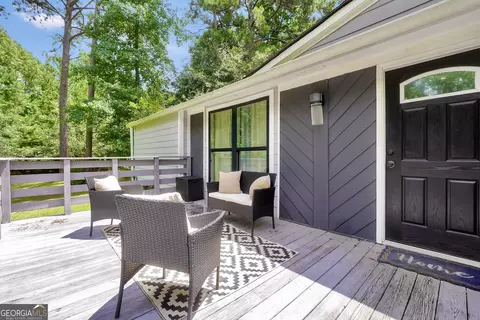 Exterior - 2490 Jackson Rd, Griffin, GA 30223 photo 2 of 10